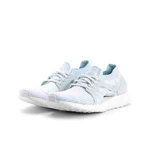 EUC Adidas Ultraboost X White Sneakers size 8